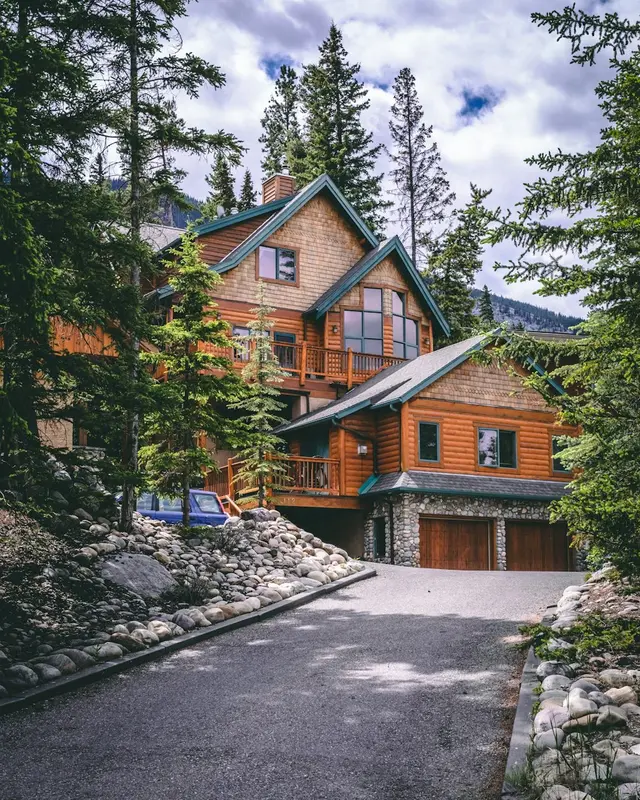 Mariner.Homes Premium Domain